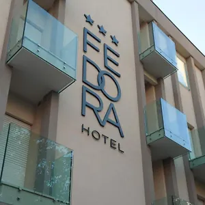 Hotel Fedora ***